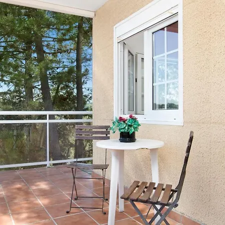 Sleeps 6 Villa